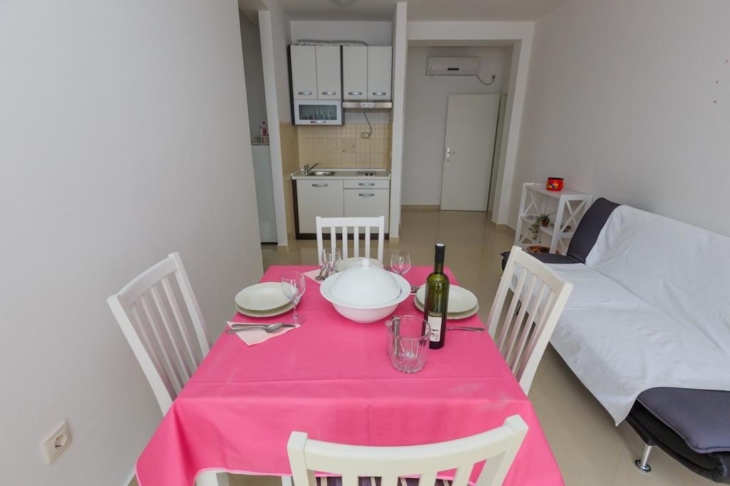 Apartments Rogulj Rogoznica  Room photo