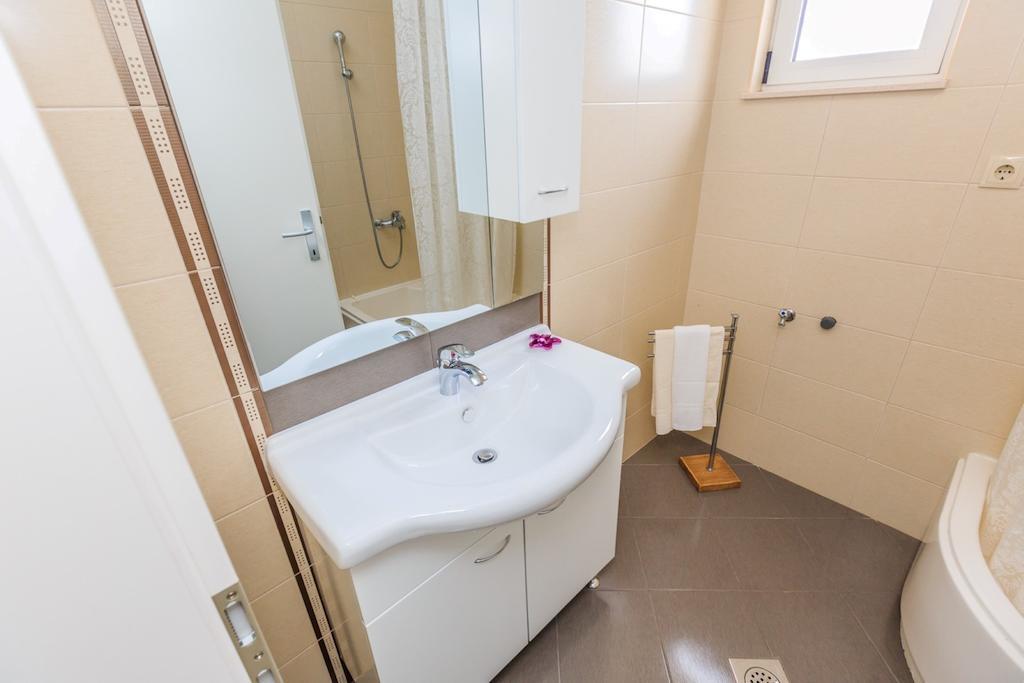 Apartments Rogulj Rogoznica  Room photo